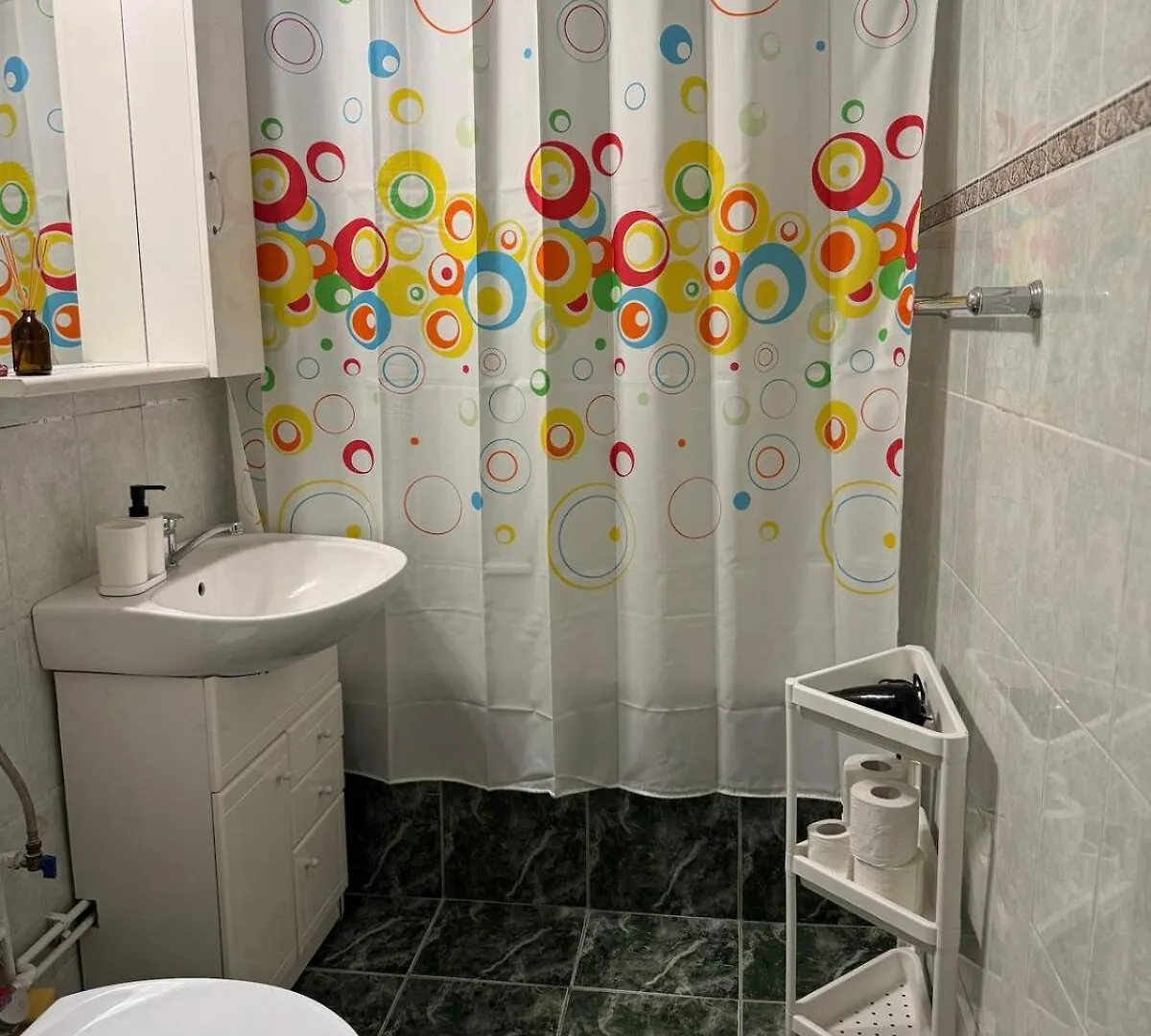 Iancului Mega Mall 3 Rooms Бухарест
